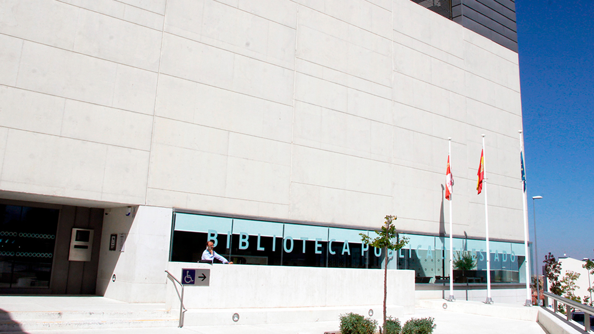 12 01 nerea Biblioteca Publica web