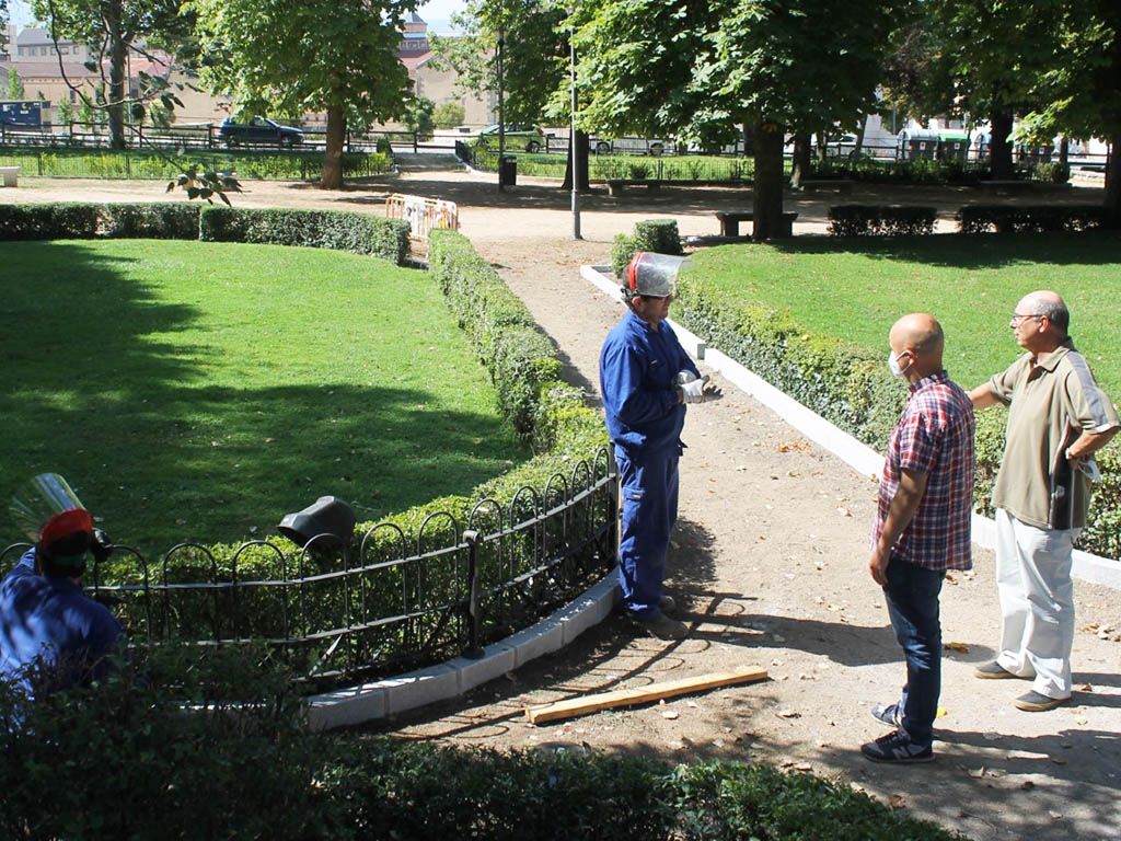 Arreglos jardin Villangela