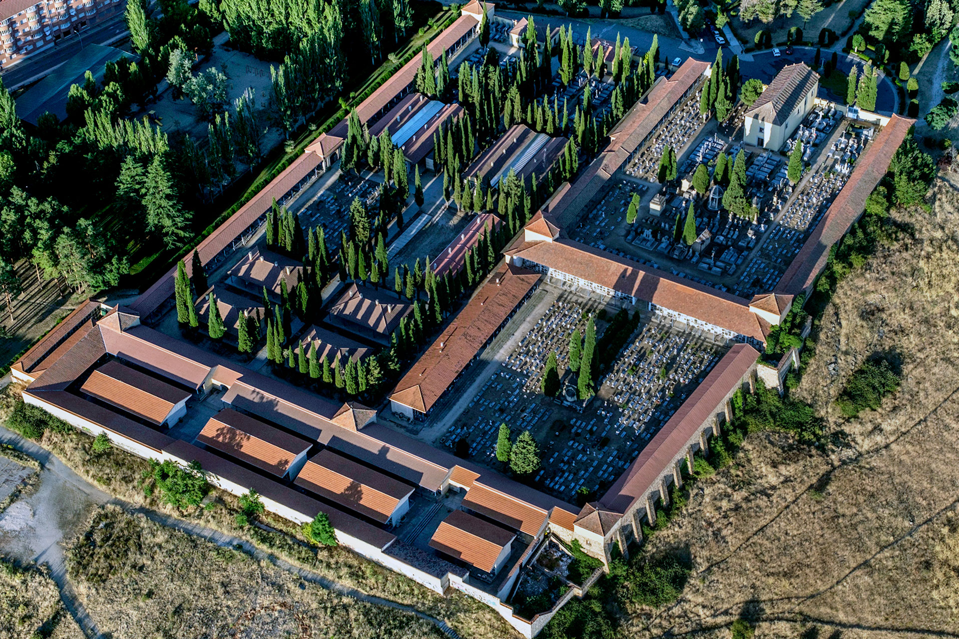 Cementerio Santo Angel Guarda