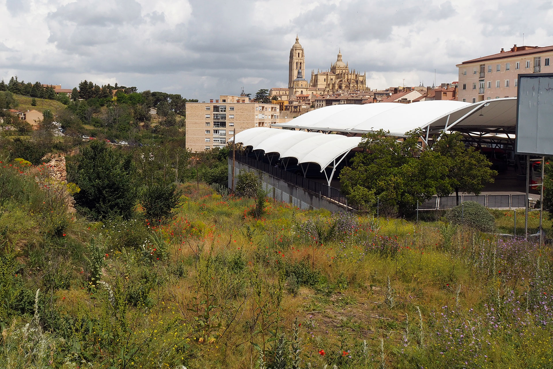 Estacion Autobuses Terrenos KAM7002