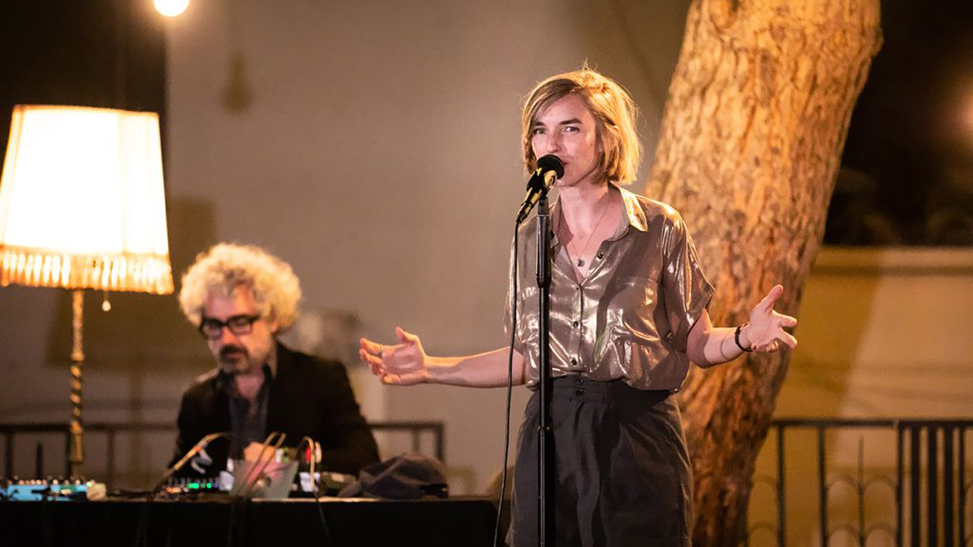 Violeta Gil espera publicar su nueva novela durante el otoño del año que viene. / TONI GALITÓ