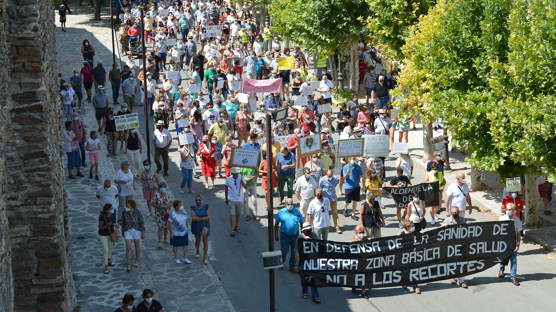 Manifestacion en Coca por una sanidad sin recortes web