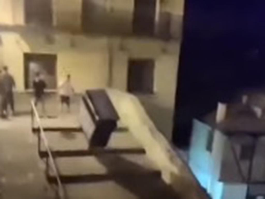 contenedor la canaleja 1