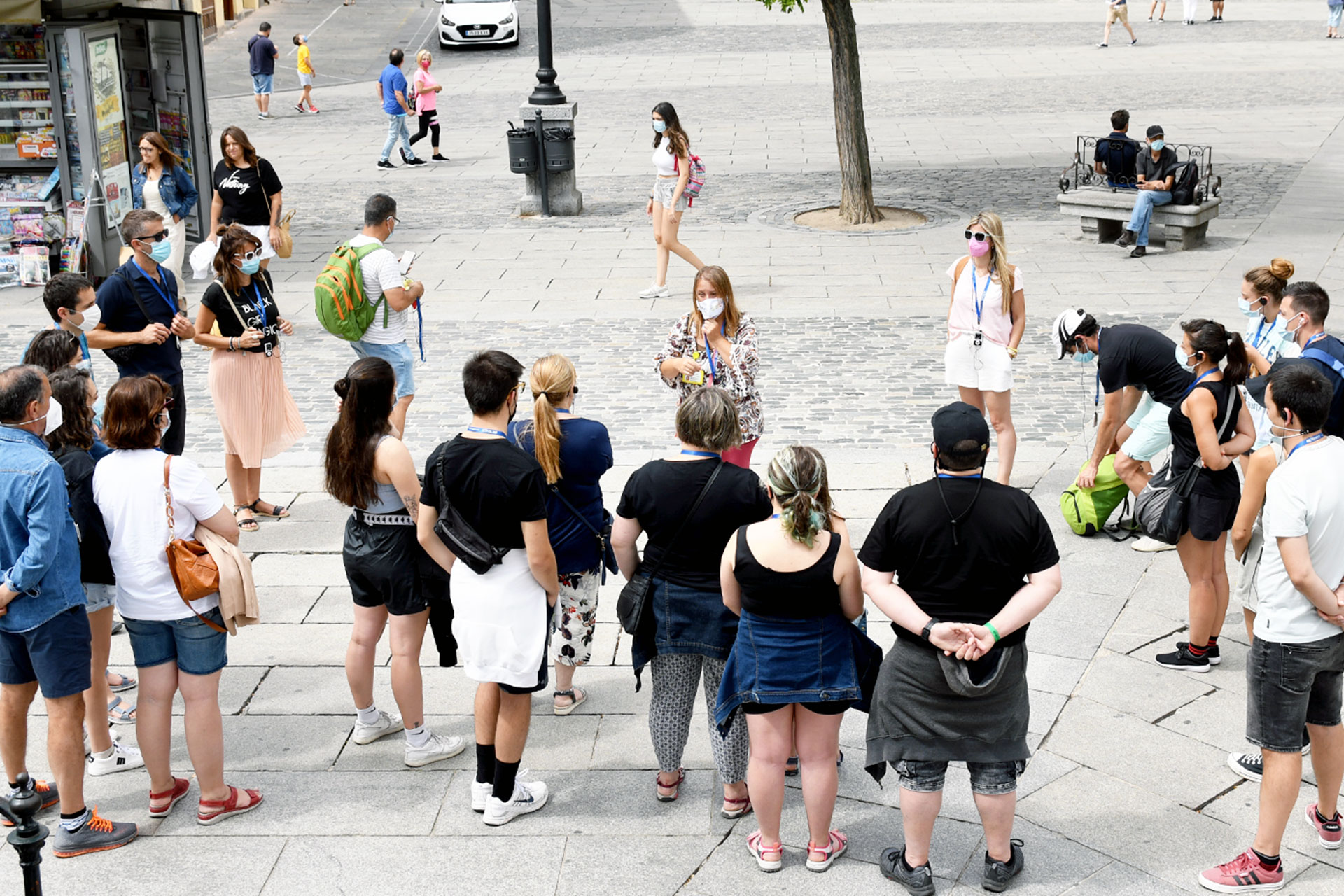 La congestión de determinados puntos turísticos puede llevar a la ocultación de otros recursos de la ciudad. / Jaime Guerrero
