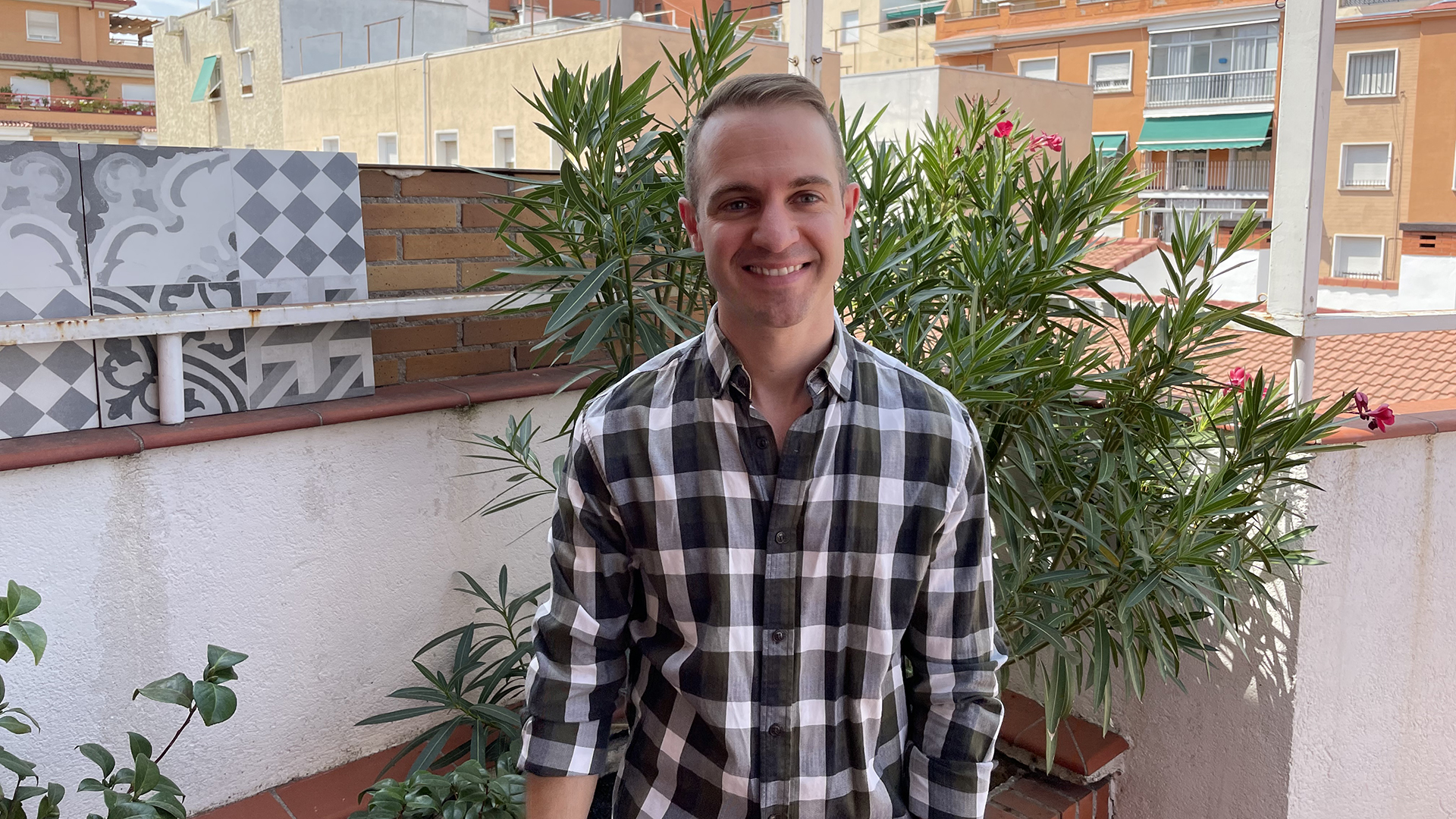 En la actualidad, Barranco trabaja en el área de comunicación y marketing de una empresa de muebles artesanales y ecológicos. / EL ADELANTADO