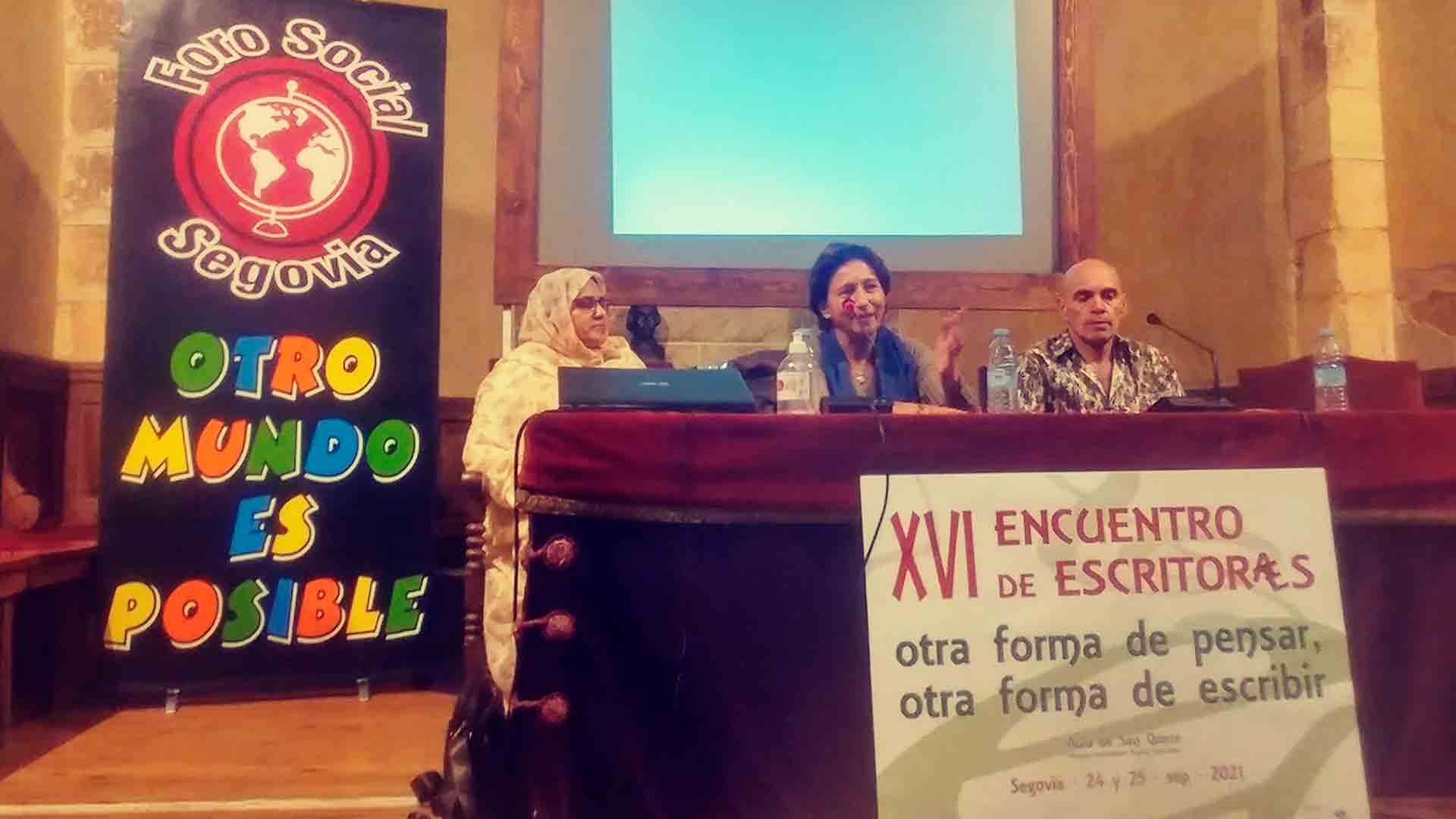 Sesión ‘Otra forma de pensar, otra forma de escribir’ en la Academia de Historia y Arte de San Quirce./ EA