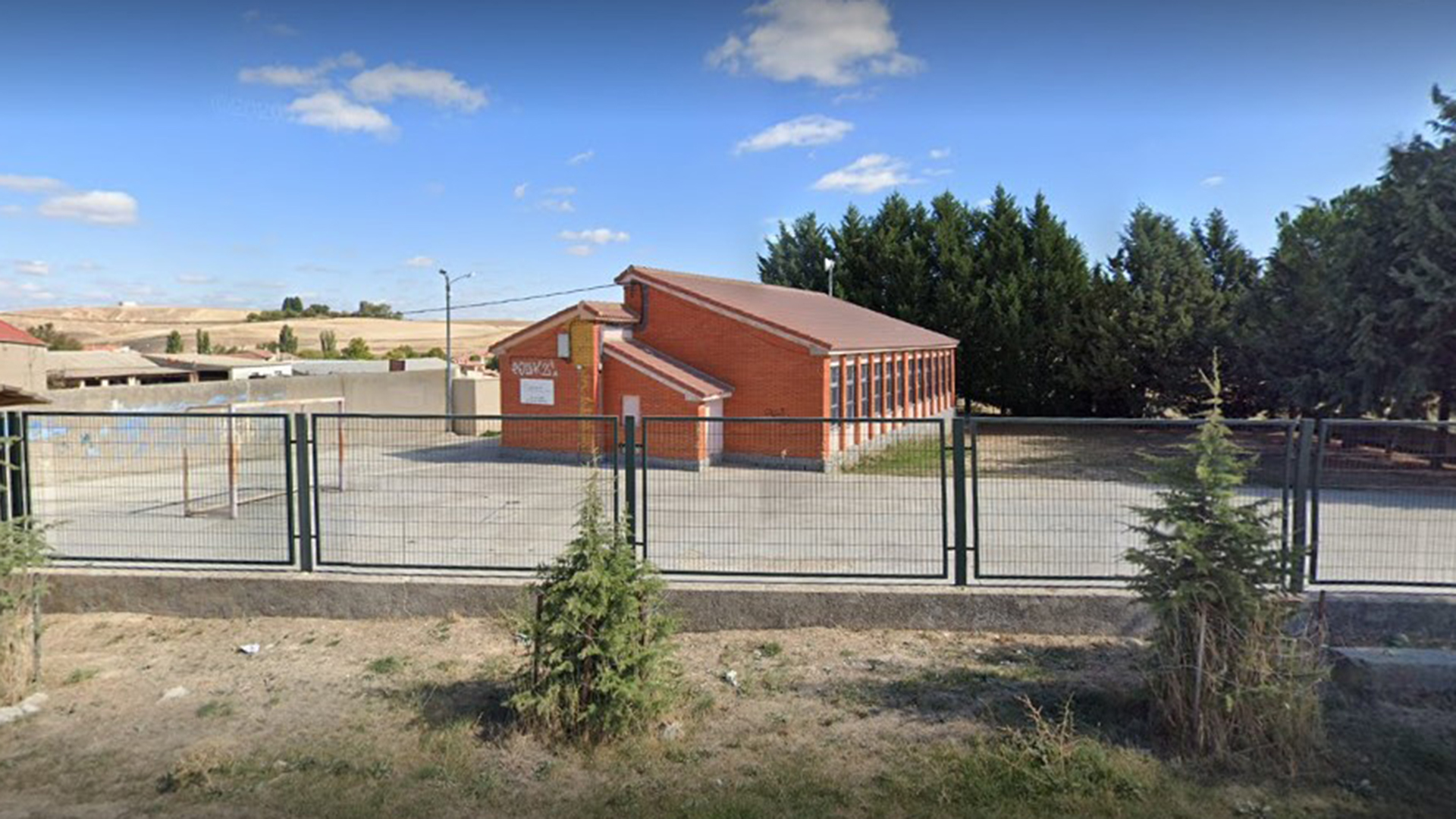 El colegio de Valseca tuvo que cerrar después de que el Ayuntamiento realizara importantes reformas. / EL ADELANTADO