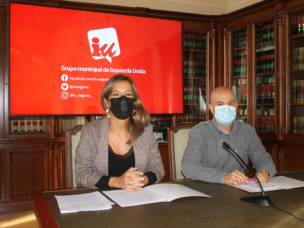 Ana Penalosa Angel Galindo IU