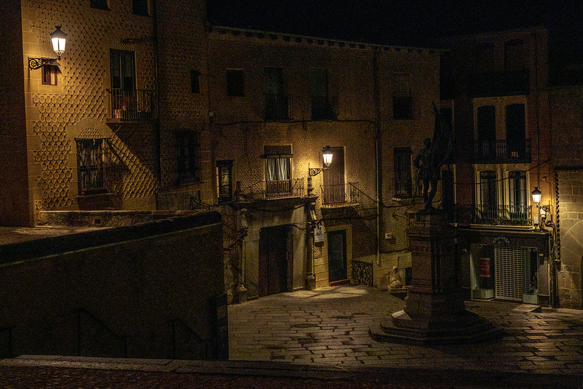 Plaza Medina Campo Nocturna Farolas KAM8771