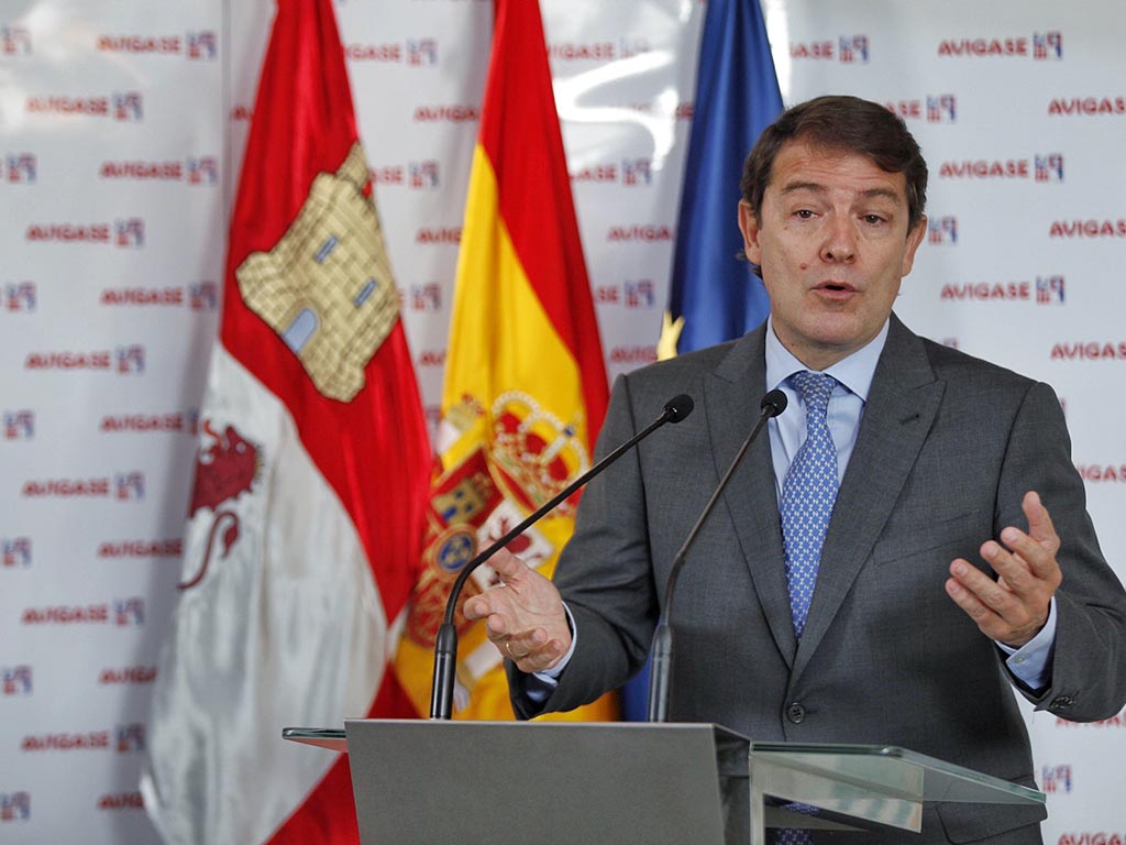 alfonso fernandez manueco presidente junta castilla y leon