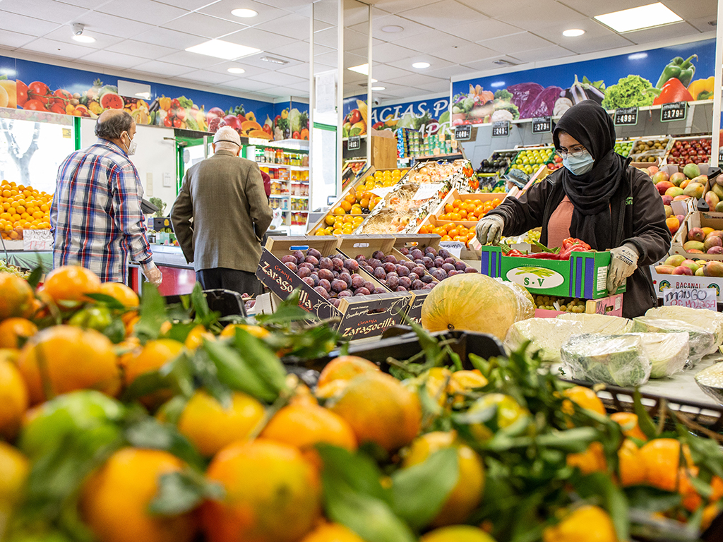 La frutería ‘La Segoviana’, que se dio de alta en la app en octubre de 2020. / NEREA LLORENTE
