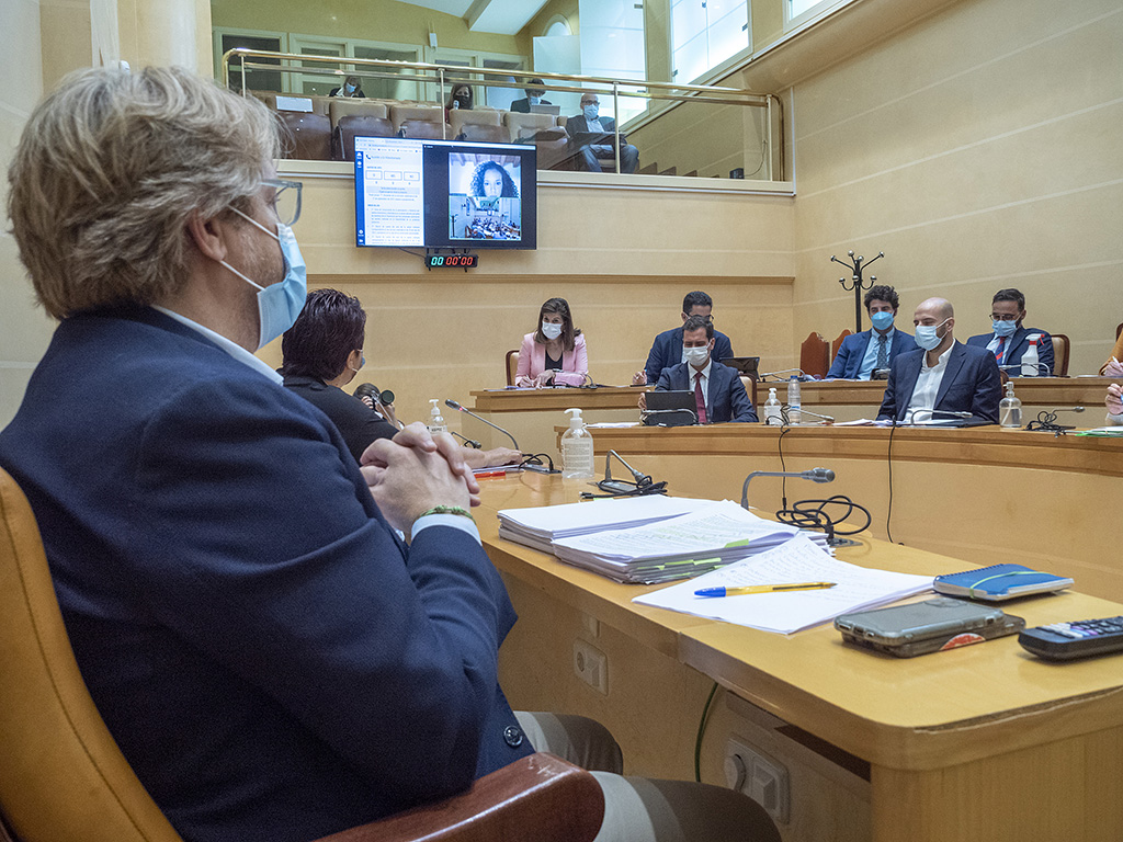 Sale adelante el primer plan de igualdad para la plantilla municipal 1 20211001 Ayuntamiento Pleno Telematico Noemi Otero KAM1675