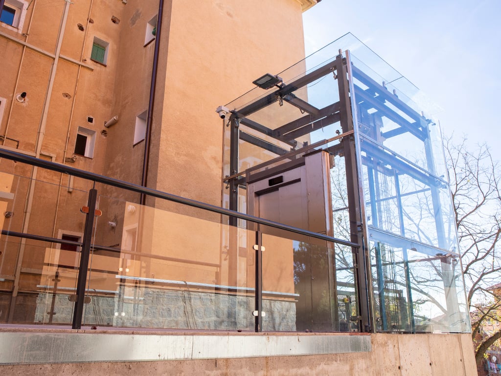 4 2nerea WEB 4 2nerea WEB