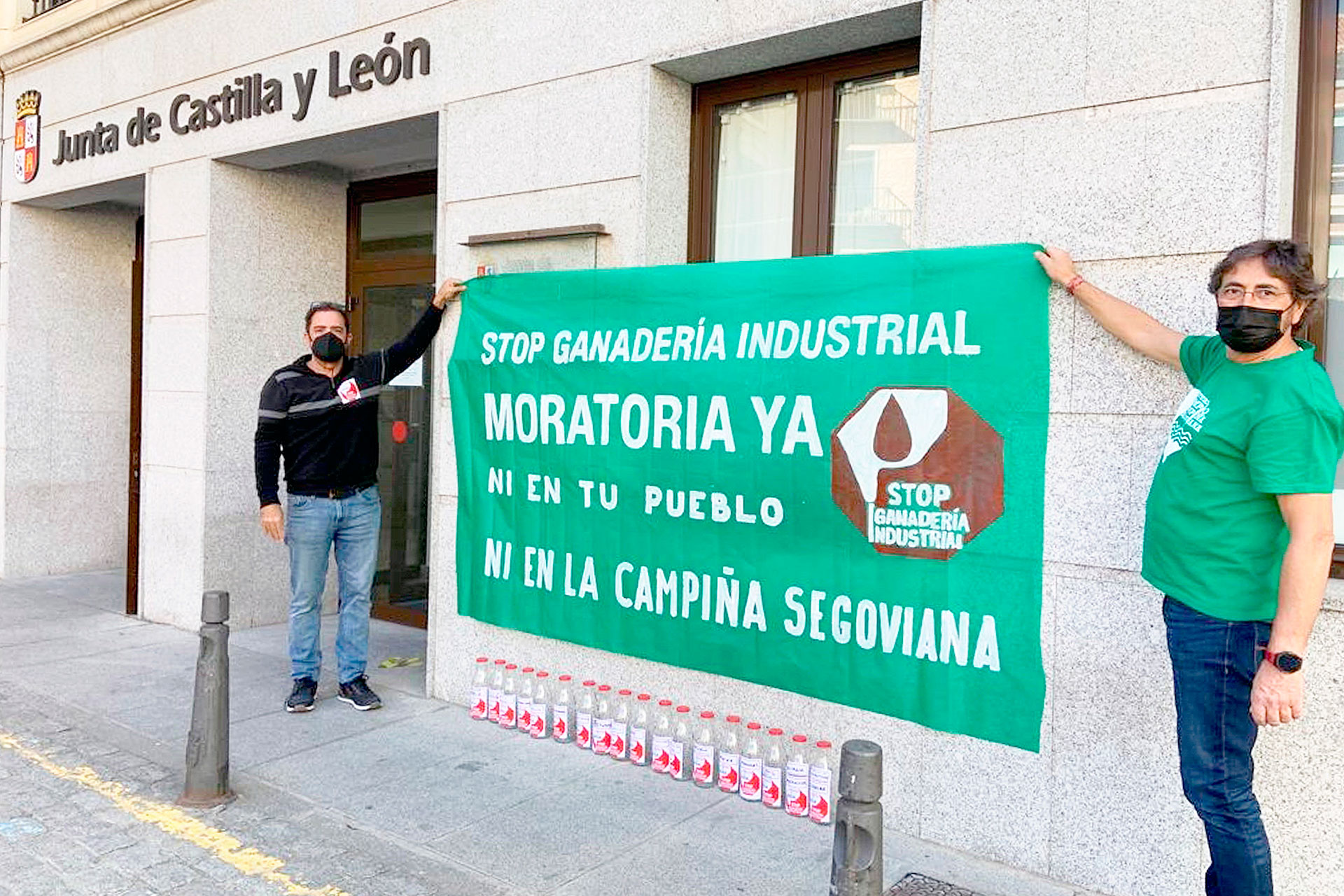 Campina Segoviana Futuro Limpio muestras agua contaminada junta MWm