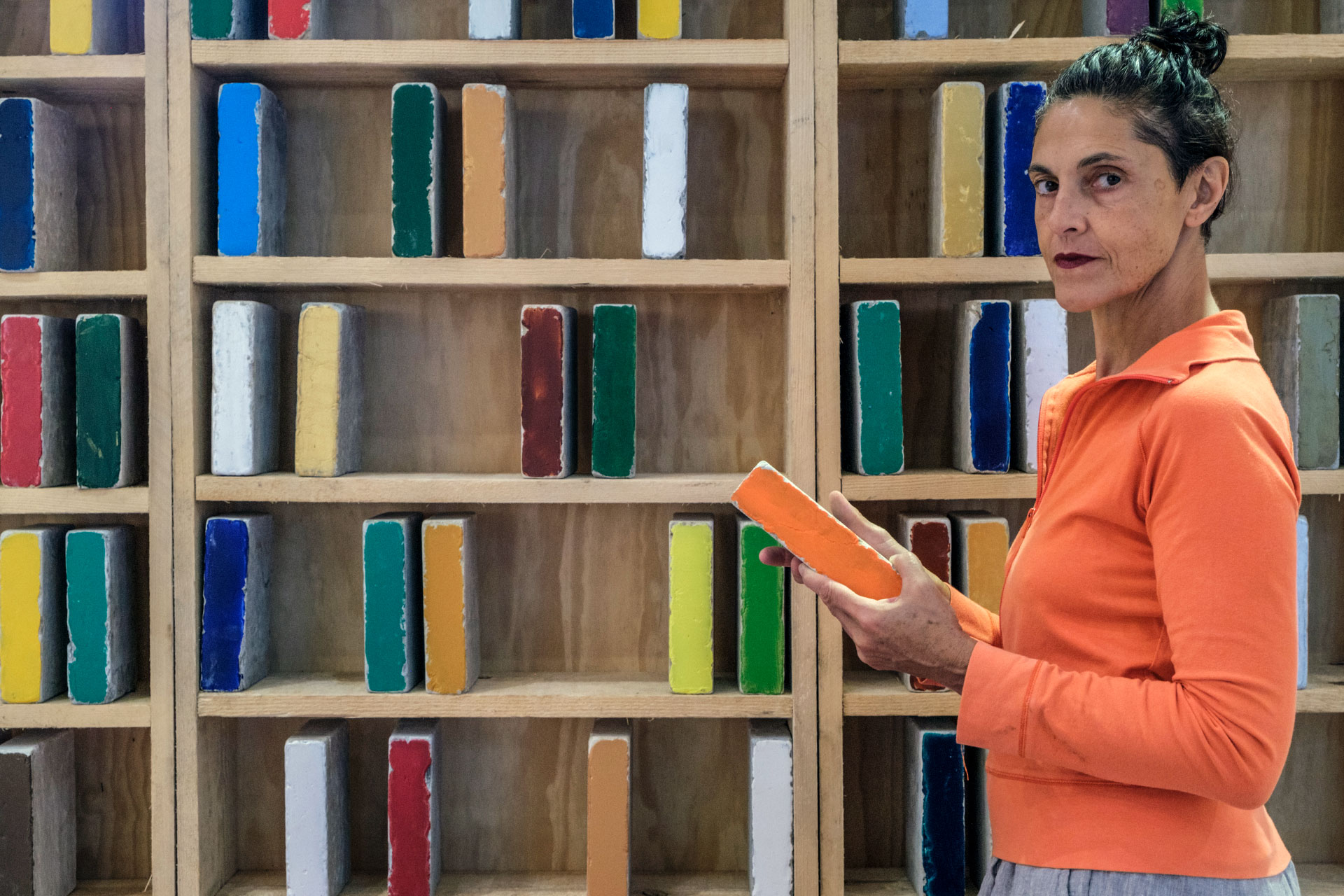 Casa Moneda Expo Nu Diaz Lo Que Dicen Las Piedras KAM1722