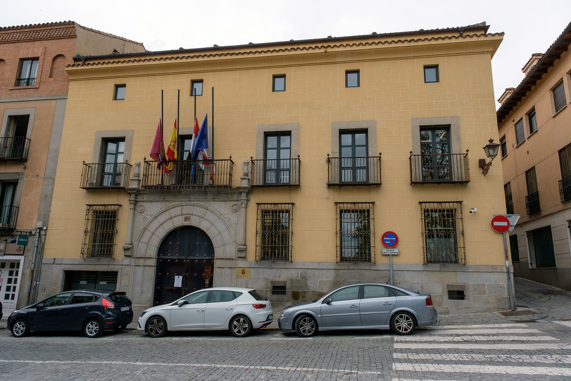 Diputacion Palacio Monas KAM9265