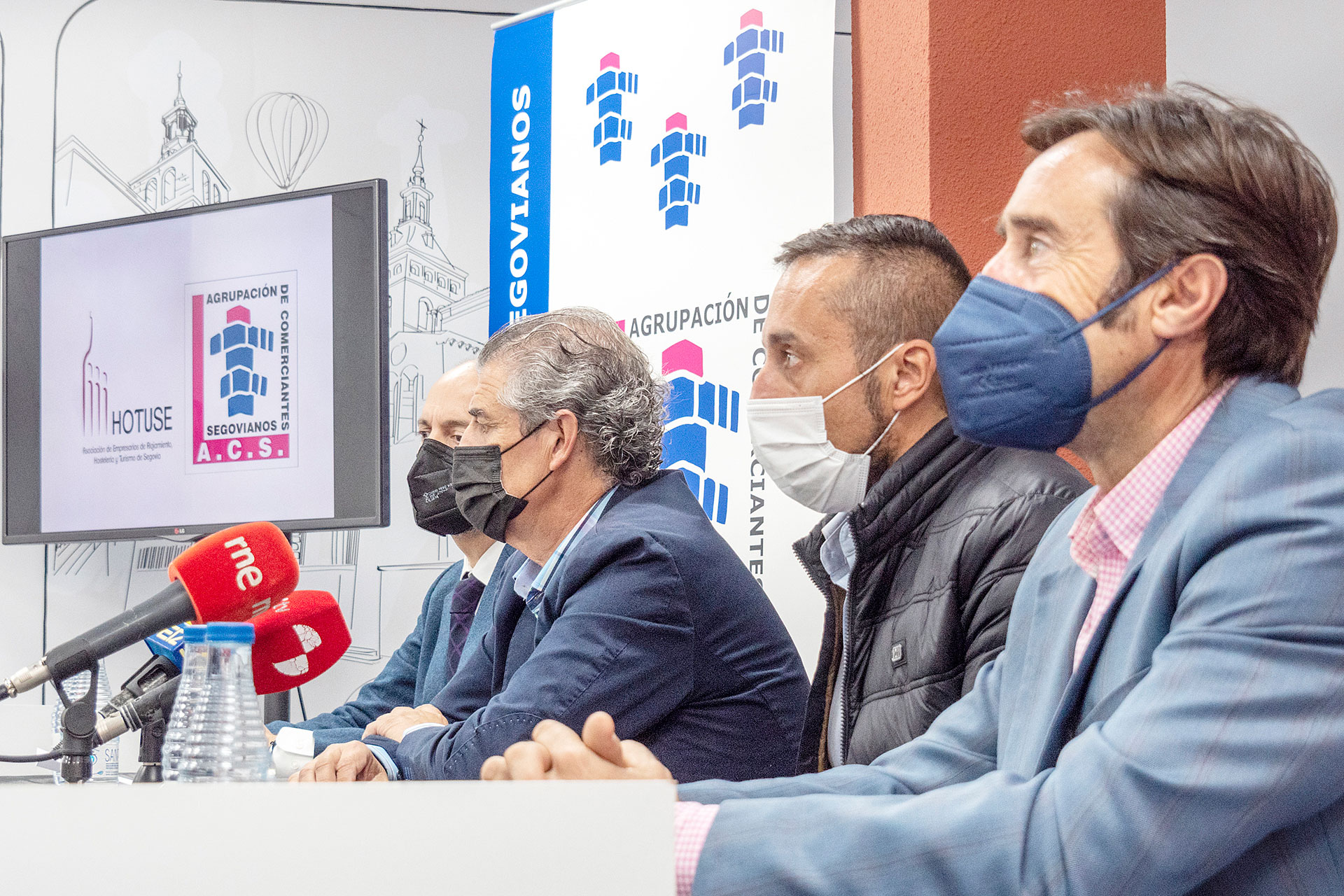 HOTUSE y ACS suman fuerzas lejos de la FES 1 Hotuse ACS RP Sede Comercio KAM6904