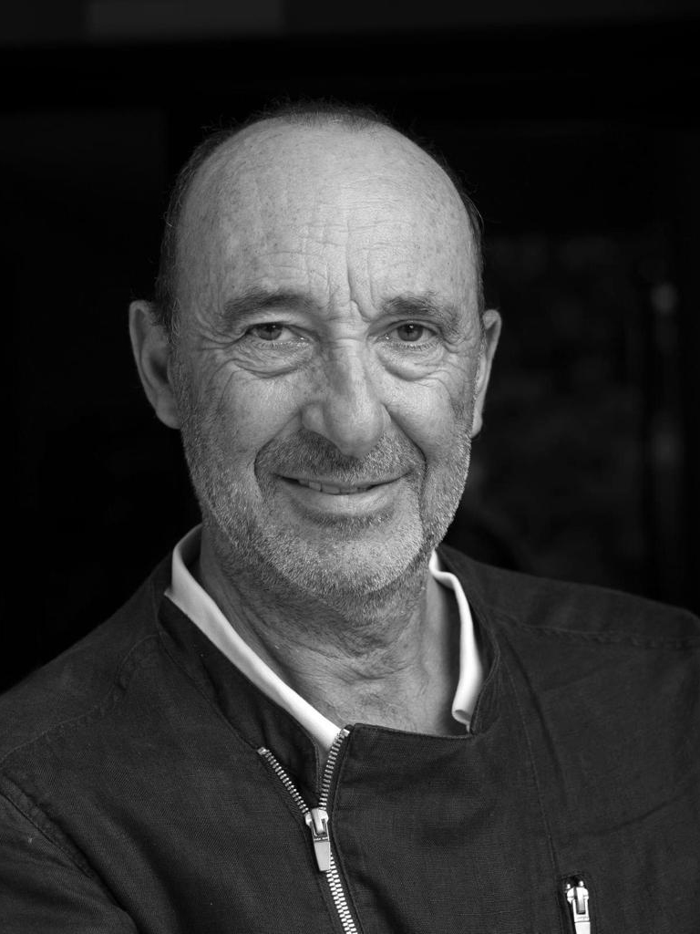 Manuel Manquina actuo en el Juan Bravo el domingo con un monologo sobre ludopatia