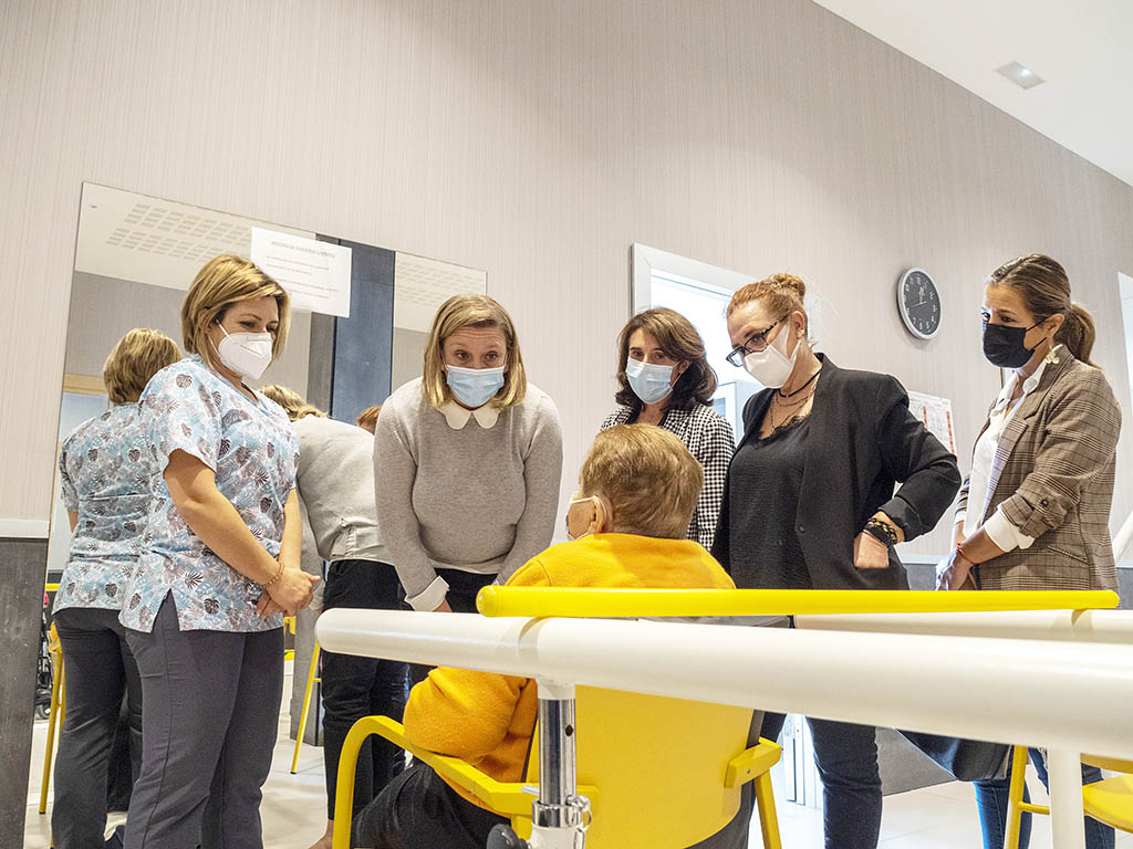 Residencia Mixta Visita Consejera Familia Isabel Blanco