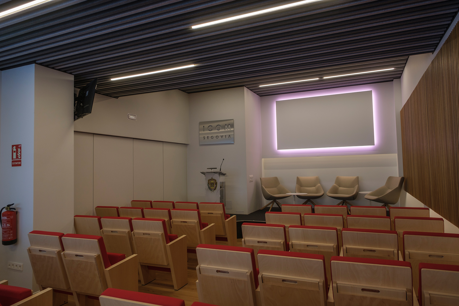 colegio Medicos Salon Actos KAM0926