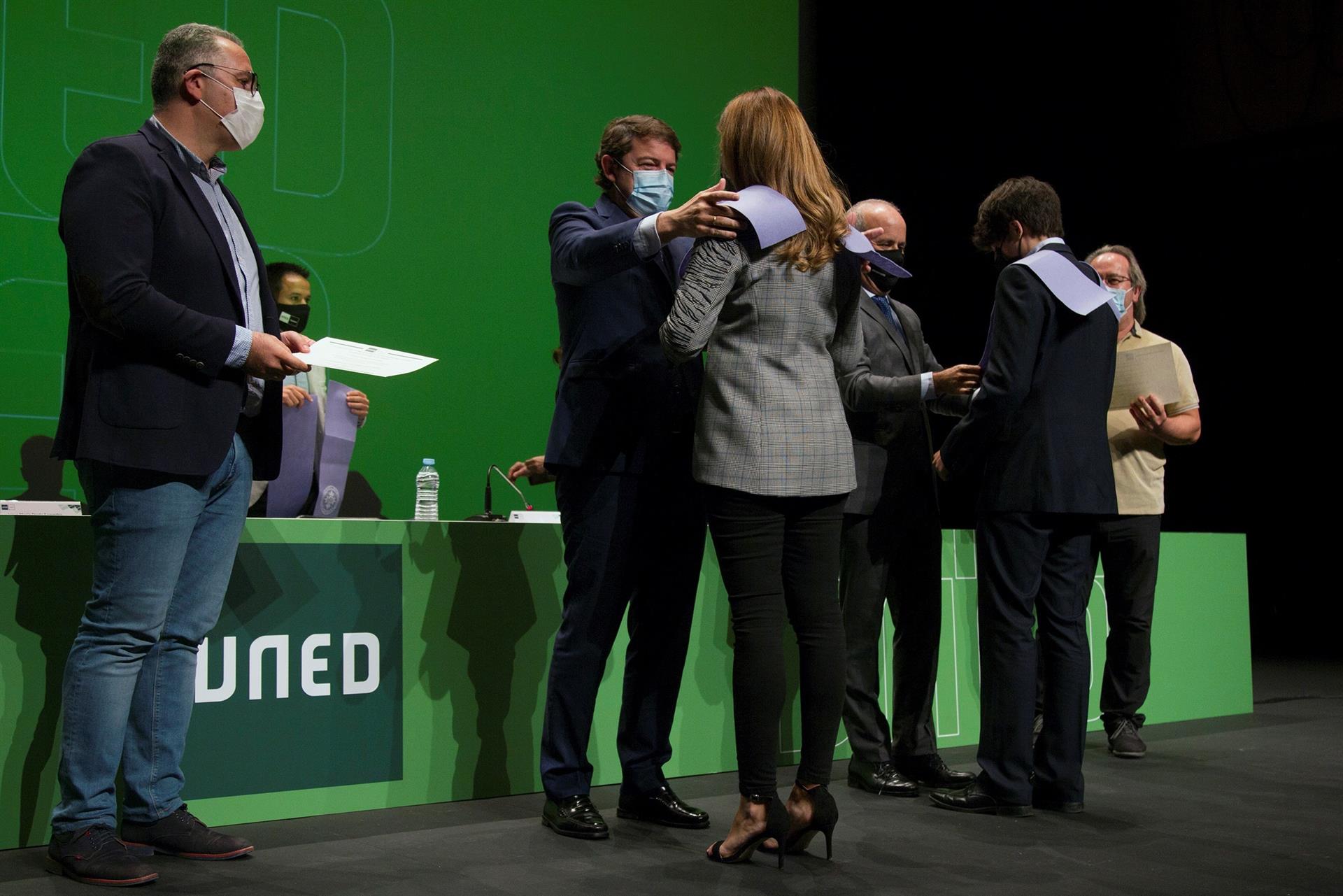 dc74c8643f7b7d683d803d71b20adabfba73bdd9w