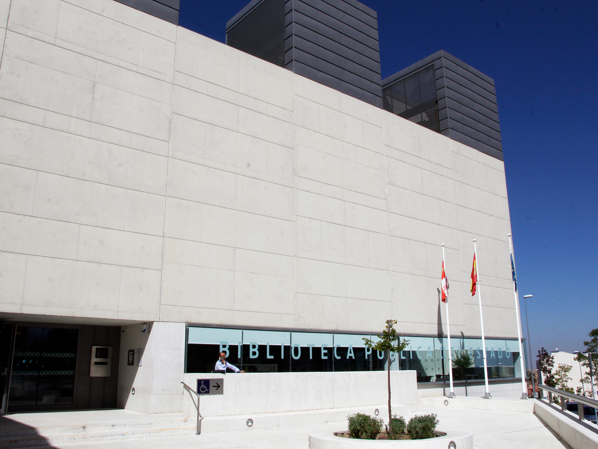 ner Biblioteca Publica