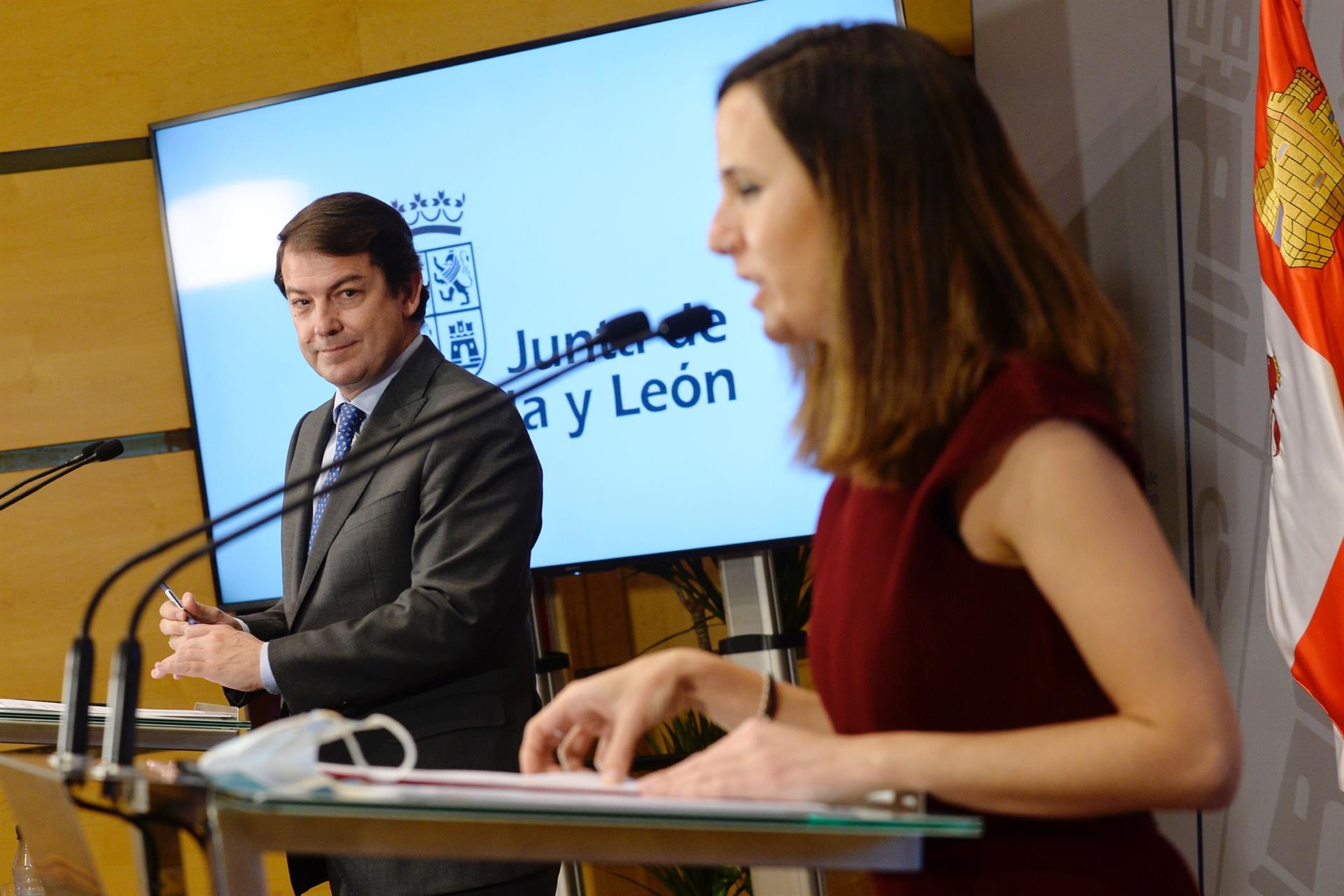 18897409bb6315ccb5dcf92b60bef0ca257b4d02w