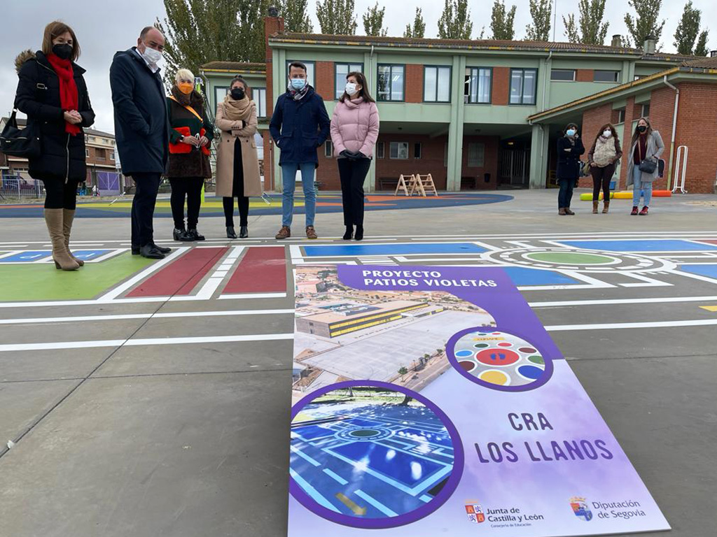 20211104 Patios Violetas 2