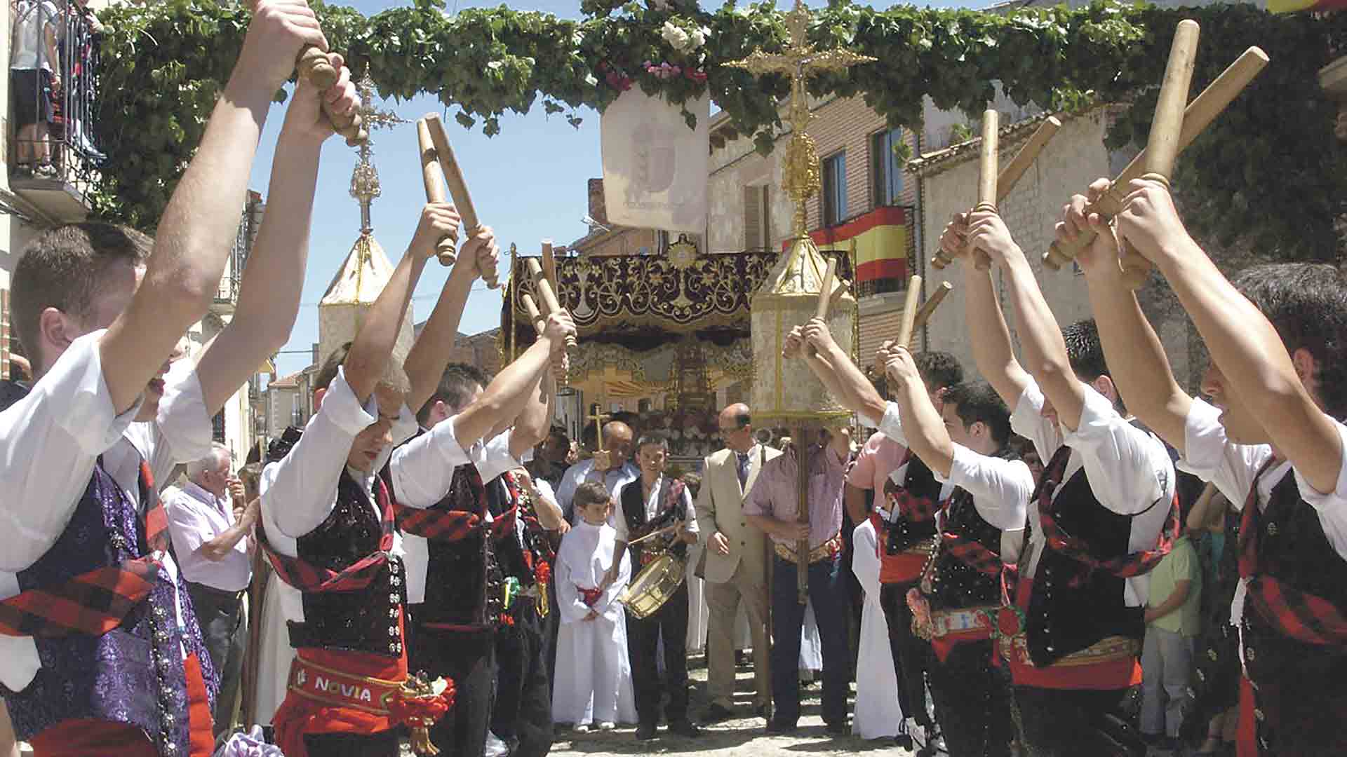 Octava del Corpus en Fuentepelayo, de 2012. / Guillermo Herrero