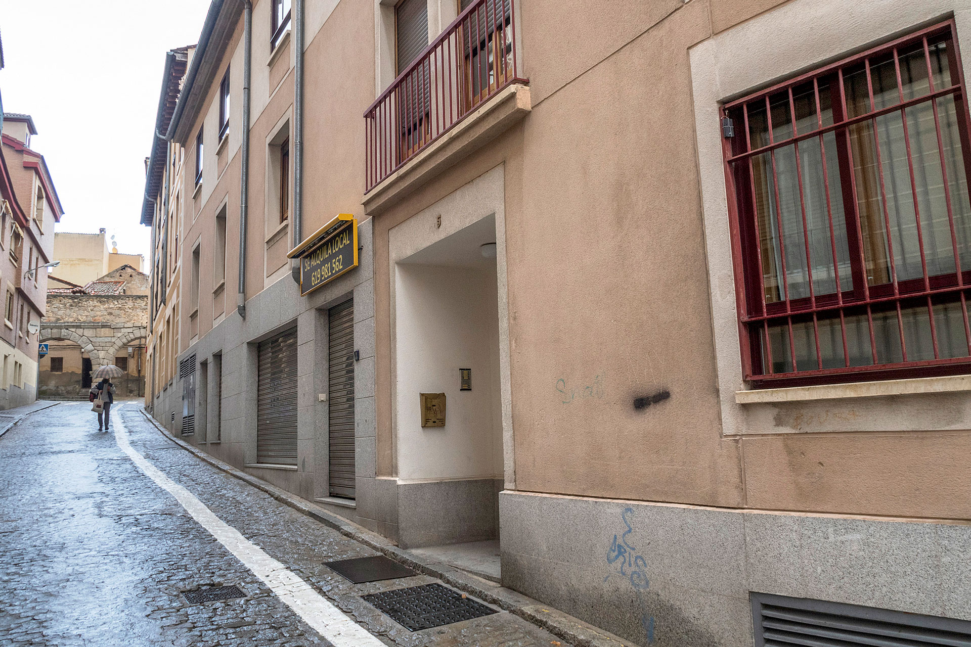 Calle Santa Isabel 5 Asociacion Vecinos El Salvador KAM2165