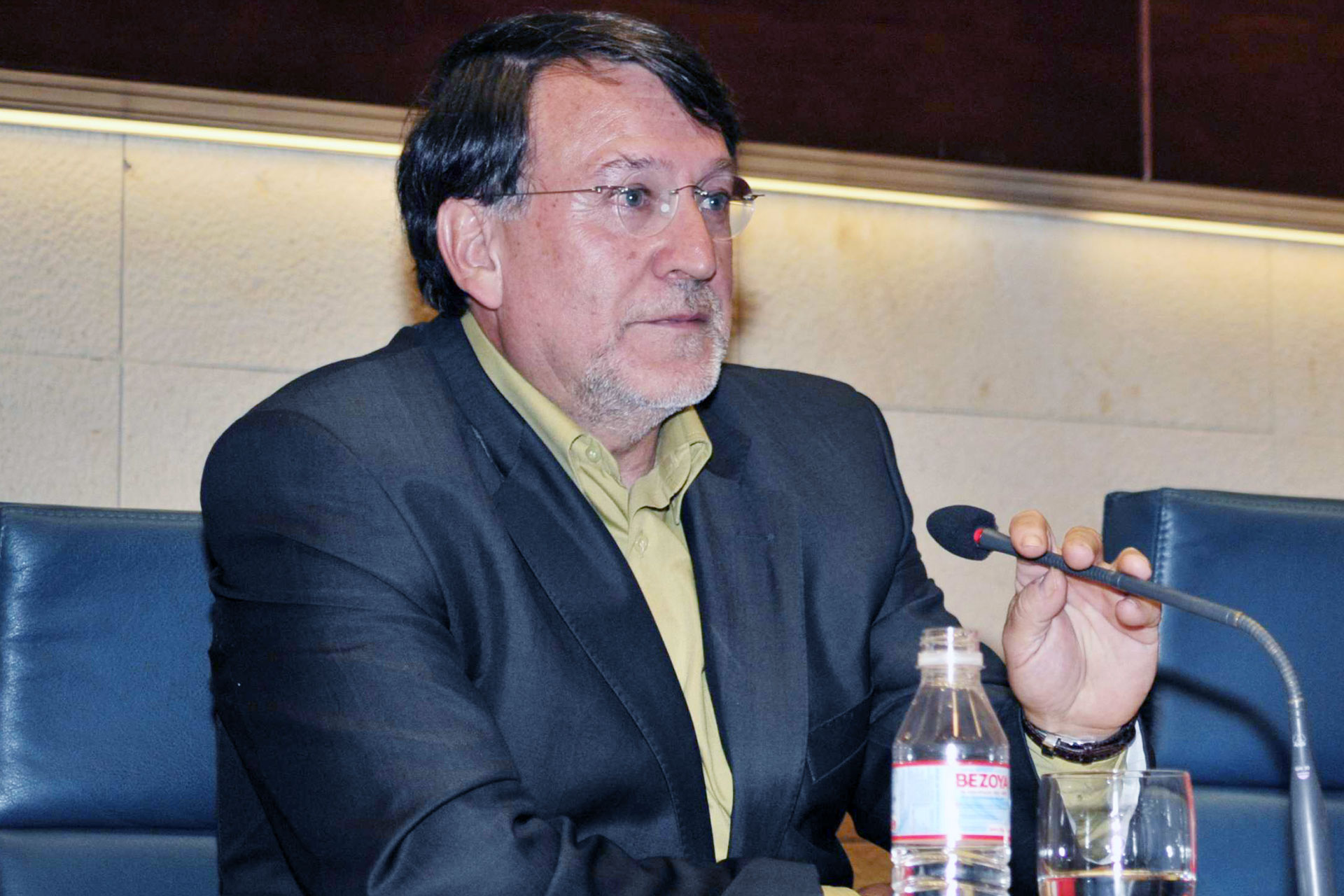 Conferencia Joaquin Araujo KAM2076