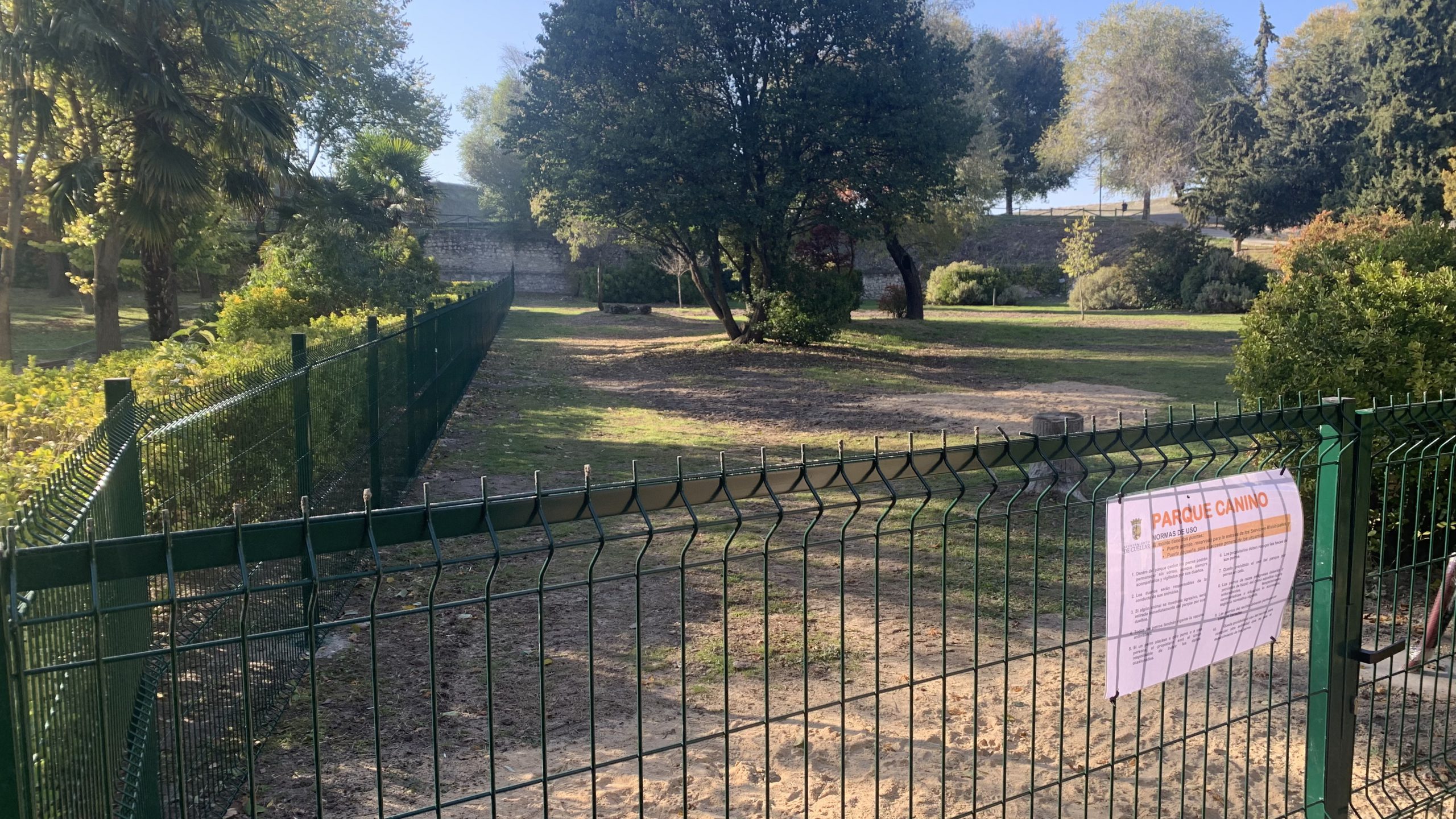 Parque canino en la Huerta del Duque