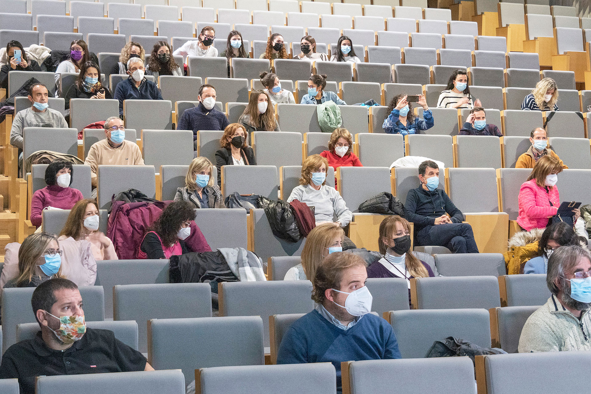 UVA Homenaje Profesores Coronavirus KAM1398