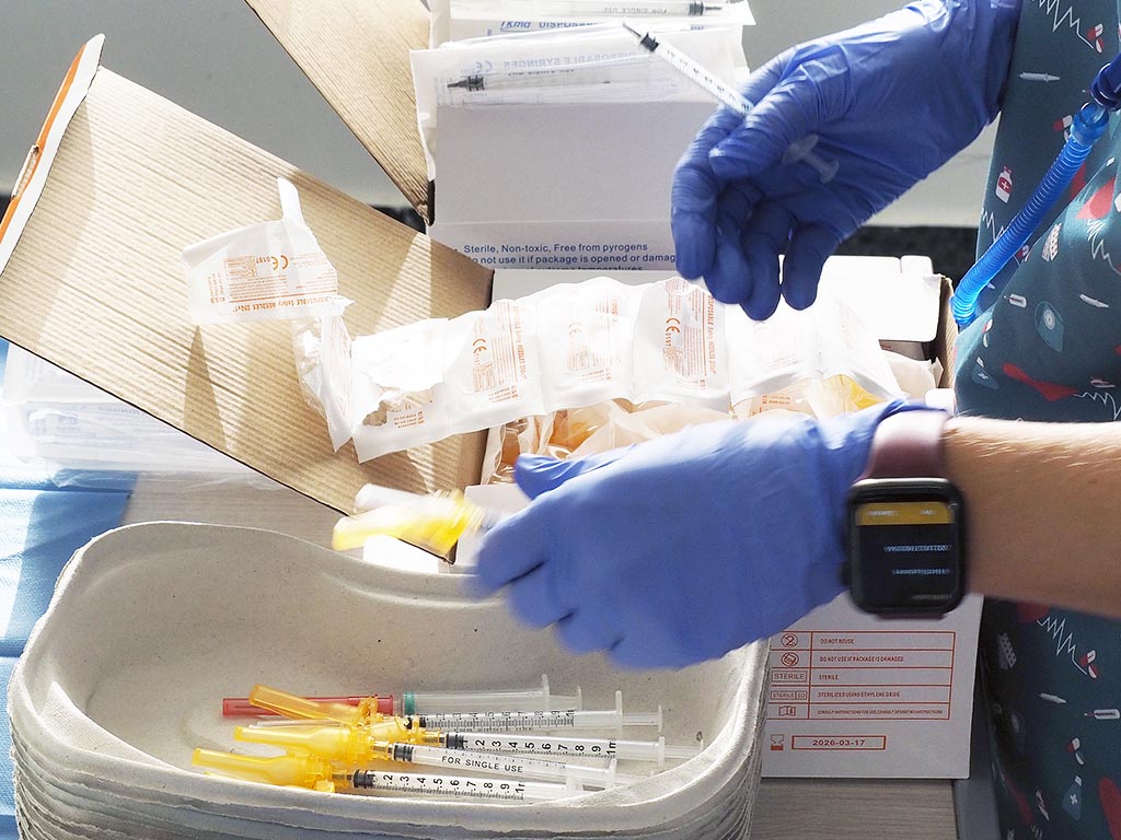 Vacunacion Tercera Dosis Coronavirus