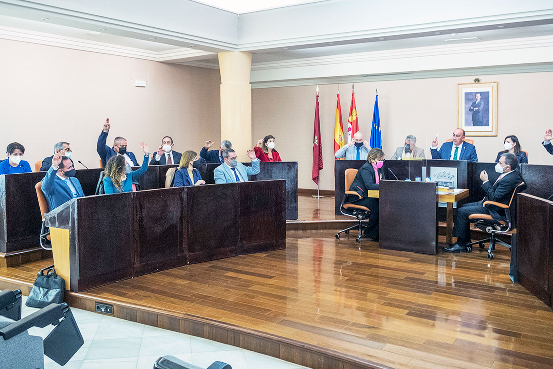 Diputacion Pleno Votacion Ciudadanos PP KAM5648