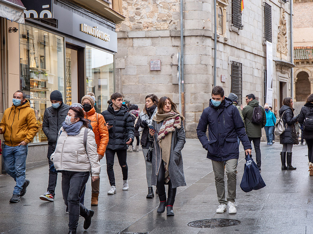 El puente de la Constitucion deja siempre gran actividad en la provincia de Segovia