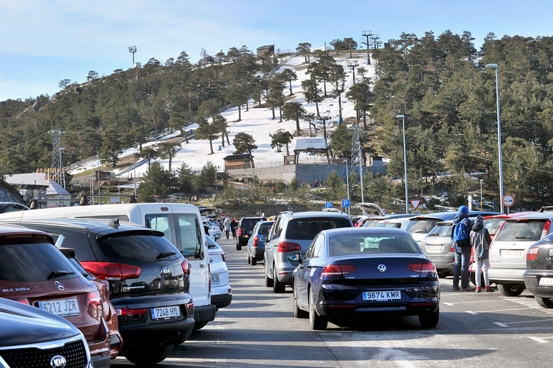 Navacerrada Parking Turistas KAM9928