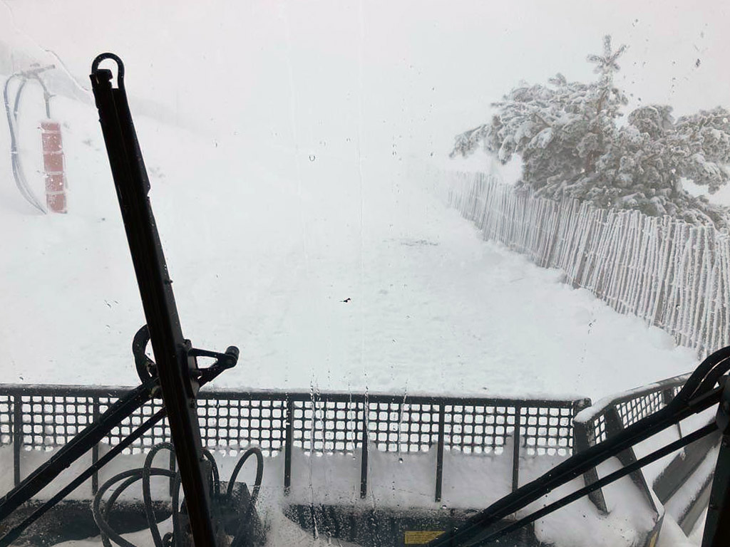 Vista de una de las pistas de La Pinilla ante las inclemencias meteorologicas