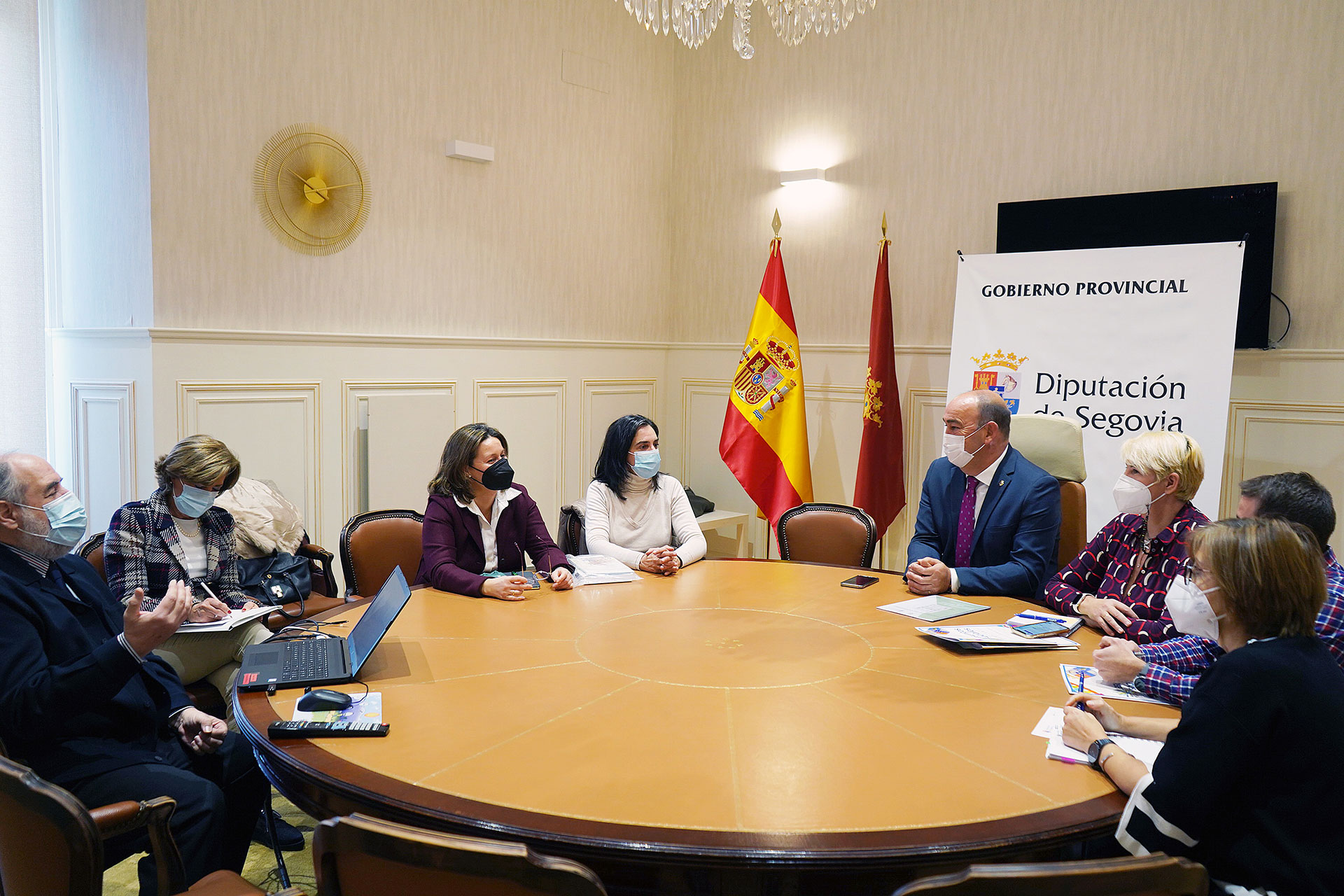 diputacion reunion convenio colegio farmaceuticos