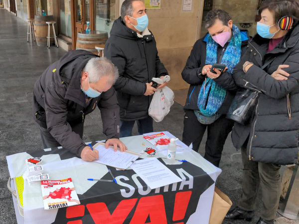 Soria ¡Ya! completa en dos horas los avales necesarios para el 13-F 1 recogida firmas soria ya