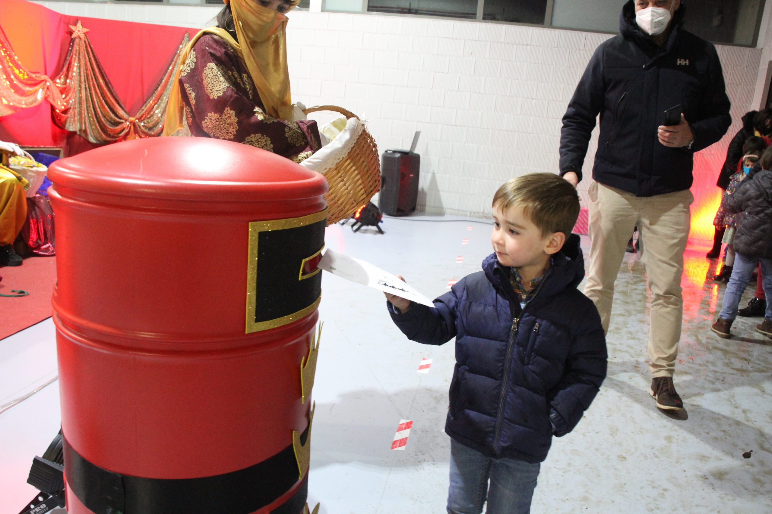 Cartero real. / C.N.