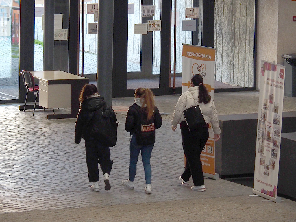 Unas 3.000 personas integran la comunidad de la UVa en Segovia. /NEREA LLORENTE