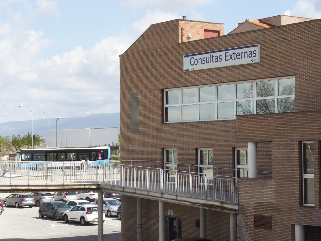 Edificio de Consultas Externas que junto al Hospital General y al Centro de Salud Mental Antonio Machado conforma el Complejo Asistencial del Sacyl en Segovia. / NEREA LLORENTE