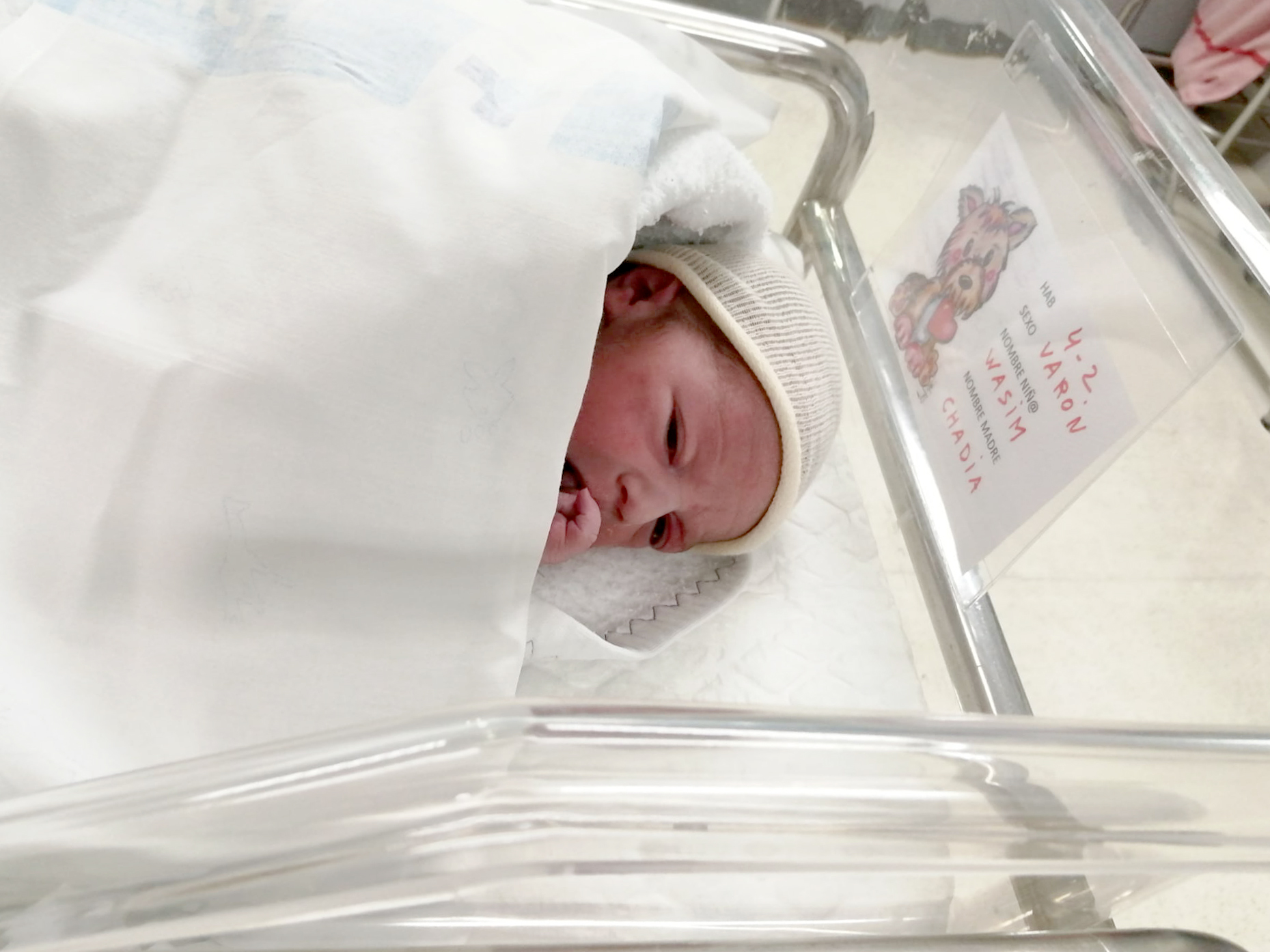 El pequeño Wasim es el primer bebé nacido en el Hospital General de Segovia en el año 2022. /EA