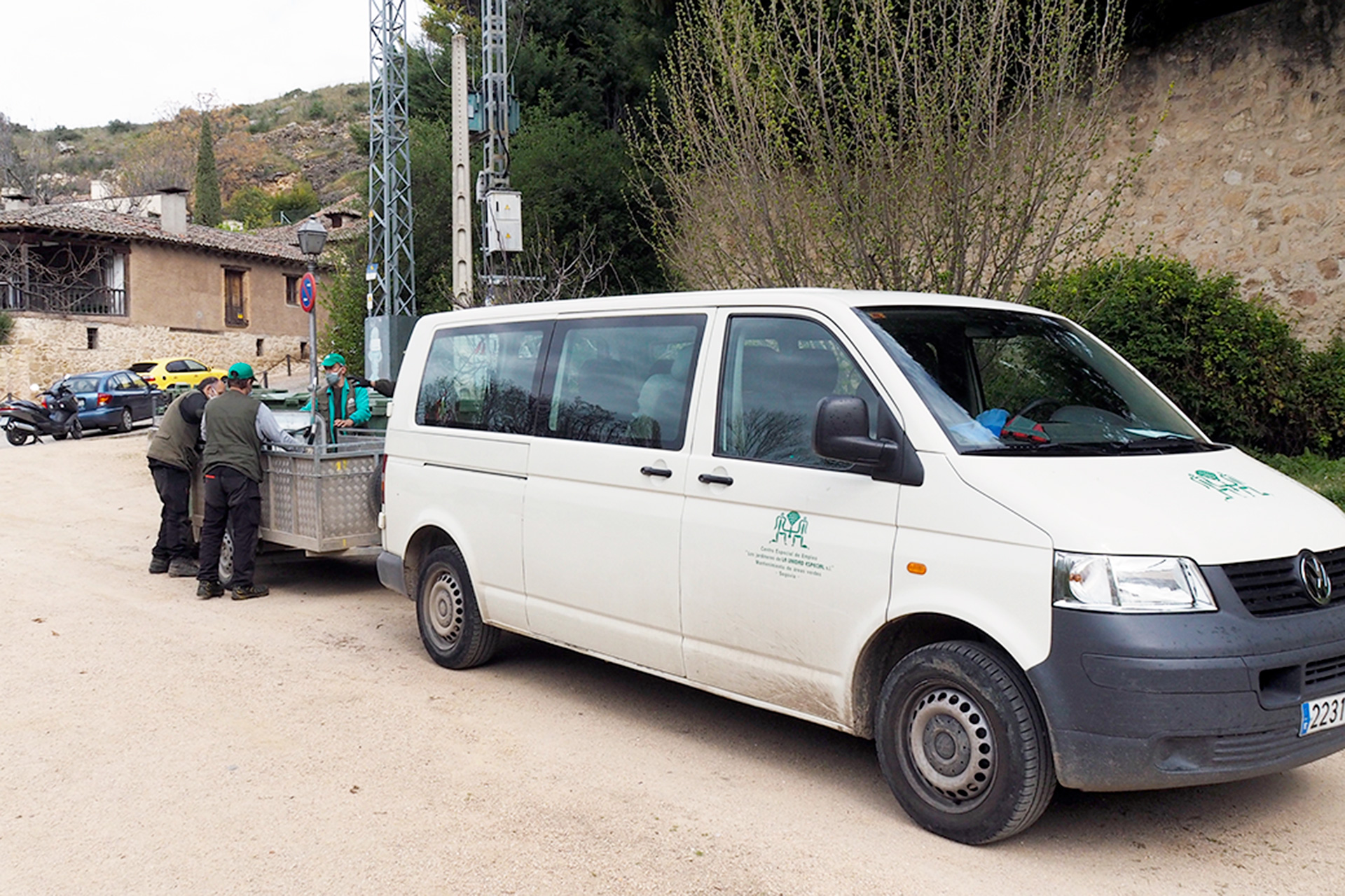 Ayuntamiento Trabajadores Jardines Unidad Especial KAM7855
