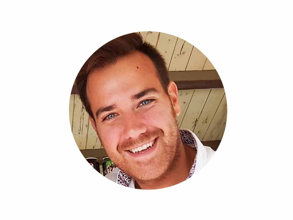 El futuro de nuestra Comunidad 1 CAYETANO CUESTACUELLAR