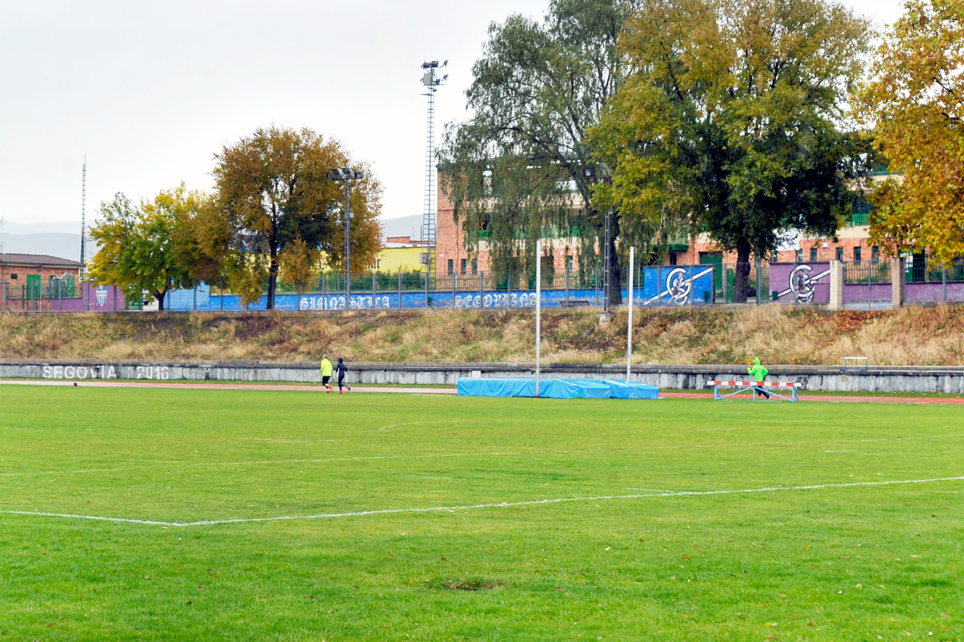 Polideportivo Pistas Antonio Prieto Contragrada KAM5000