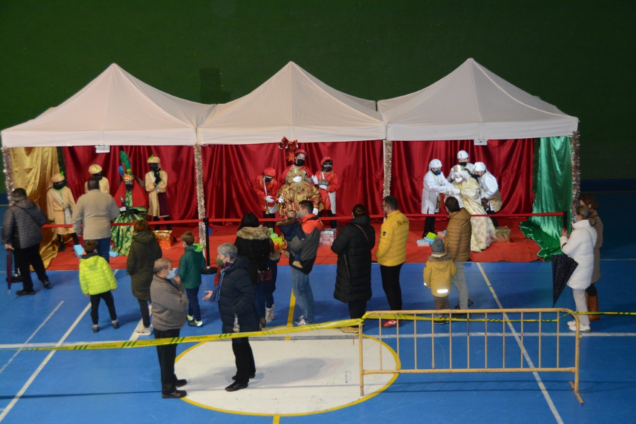 cabalgata reyes magos nava de la asuncion