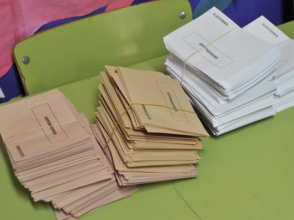 elecciones sobres votos votaciones