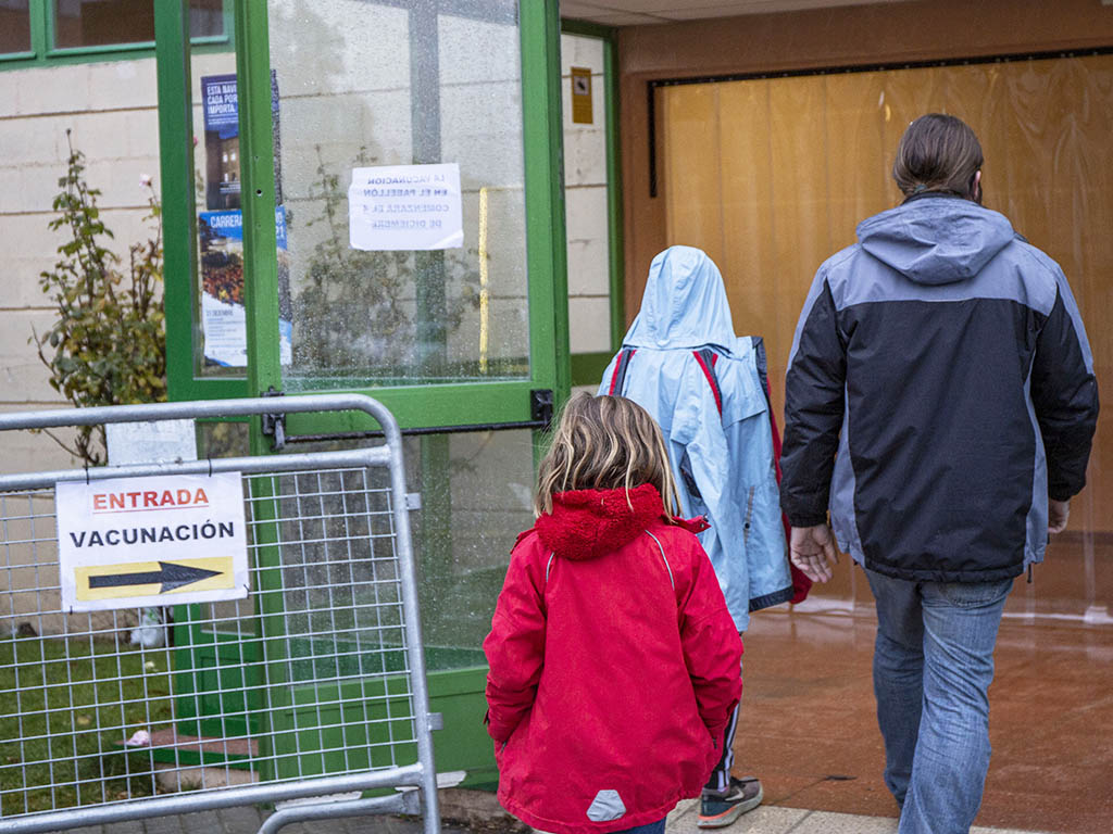 vacunacion pediatrica coronavirus pabellon pedro delgado